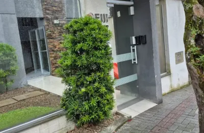 Lindo giardino para locação no bairro bom retiro - joinville sc