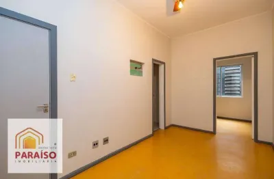 Sala comercial com 5 salas para alugar na Rua Mariano Torres, 204, Centro, Curitiba