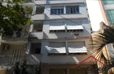Apartamento com 2 quartos à venda na rua coronel fernando machado, 717, centro histórico, porto alegre por r$ 300.000