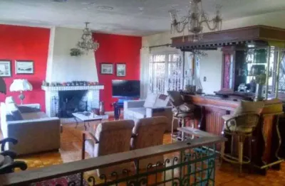 Casa com 4 quartos à venda na avenida pinheiro borda, 148, cristal, porto alegre por r$ 1.100.000