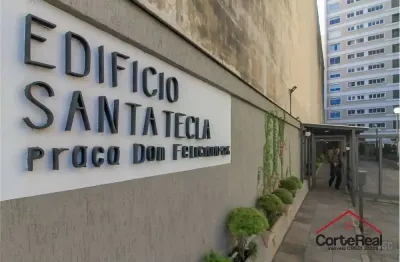 Apartamento com 4 quartos à venda na praça dom feliciano, 126, centro histórico, porto alegre por r$ 1.010.000