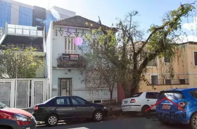 Casa com 5 quartos à venda na rua tiradentes, 114, independência, porto alegre por r$ 435.000