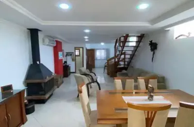 Casa com 2 quartos à venda na rua laudelino freire, sarandi, porto alegre por r$ 610.000