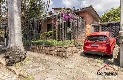 Casa com 4 quartos à venda na rua professor fernando carneiro, 112, três figueiras, porto alegre por r$ 1.500.000