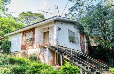 Casa com 3 quartos à venda na acesso dos guapuruvus, 111, santa tereza, porto alegre por r$ 315.000
