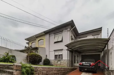 Casa com 3 quartos à venda na rua veador porto, 251, santana, porto alegre por r$ 849.900