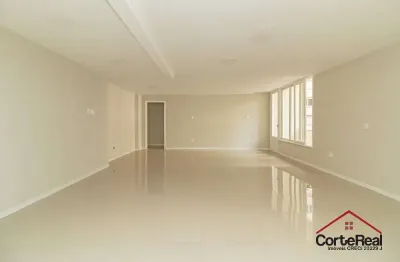 Apartamento com 3 quartos à venda na rua ramiro barcelos, 1081, moinhos de vento, porto alegre por r$ 590.000