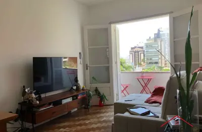 Apartamento com 2 quartos à venda na rua vasco da gama, 1187, bom fim, porto alegre por r$ 449.900