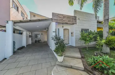 Casa com 4 quartos à venda na rua das caravelas, 783, vila ipiranga, porto alegre por r$ 899.999