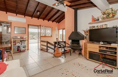 Casa com 3 quartos à venda na rua erechim, 100, nonoai, porto alegre por r$ 829.000
