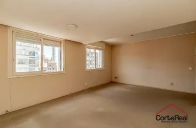 Apartamento com 2 quartos à venda na rua riachuelo, 1305, centro histórico, porto alegre por r$ 447.000