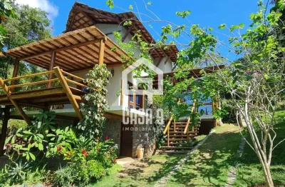 Casa alto padrão a venda na beira da lagoa aruá 7km de praia do forte bahia