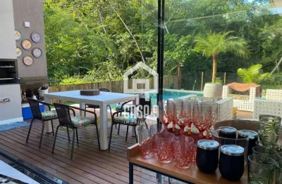 Casa térrea 04 quartos com piscina privativa cond fazenda praia do forte-ba