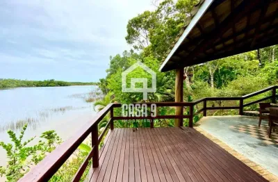 Casa a venda na beira da lagoa aruá 7km de praia do forte bahia
