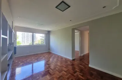 Apartamento com 3 dormitórios, suíte, sacada, 1 vaga de garagem