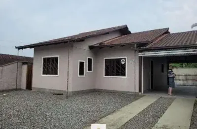 Casa Averbada a Venda no bairro Rio Bonito (Pirabeiraba), Joinville/SC