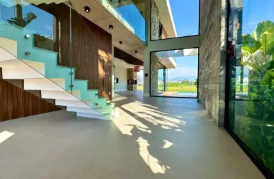 Reserva da pedra - casa alto padrão na pedra branca, 284m²