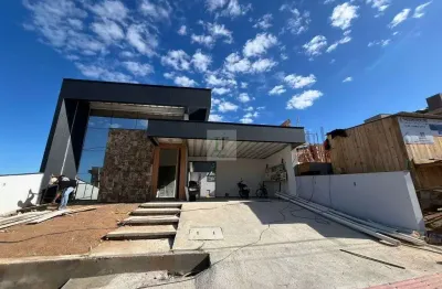 Casa com 3 quartos à venda na Rua Tomáz Domingos da Silveira, 6, São Sebastião, Palhoça