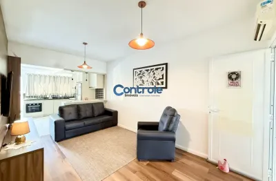 Casa c/ 03 dormitórios no condomínio fechado terra nova iii, palhoça/sc.