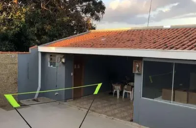 Casa com 3 quartos á venda no bairro novo horizonte