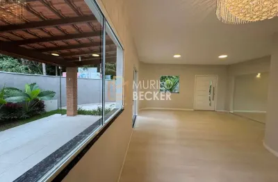 Casa térrea à venda em condomínio 3 dormitórios , 225 m²  bairro urbanova