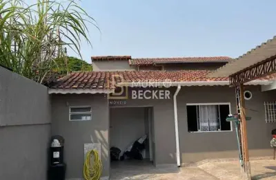 Casa com ponto comercial a venda 4 quartos - 227m² - bairro santana