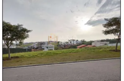 Terreno à venda no bairro urbanova no condomínio alphaville 1