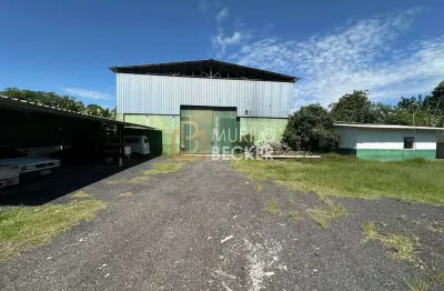 Barracão / Galpão / Depósito com 2 salas para alugar na Rua Fernando Pessoa, Santa Luzia, Caçapava