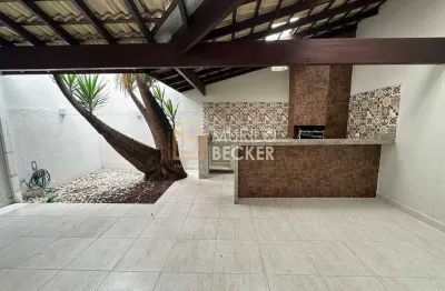 Casa para venda  com 3 quartos em condomínio no bairro vila branca