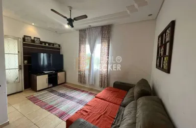 Casa em condomínio fechado com 2 quartos à venda na Avenida José Theodoro de Siqueira, Bairro do Colonia, Jacareí