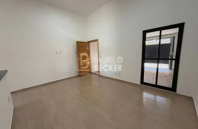 Casa de 3 quartos, com 105m2, à venda no bairro jardim satélite