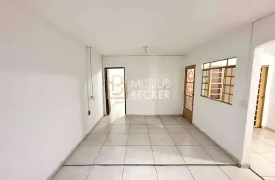 Casa com 2 quartos, 1 banheiro, à venda, 100m - bairro jardim morumbi