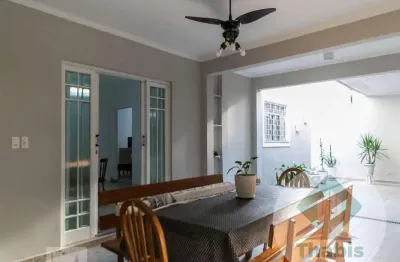 Sobrado para Venda em Santos, Ponta Da Praia, 5 dormitórios, 3 suítes, 1 banheiro, 4 vagas