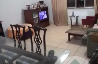 Casa à venda no Macuco, Santos 