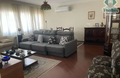 Apartamento grande á venda 3 quartos e 3 banheiros 1 quadra da praia no bairro boqueirão em santos