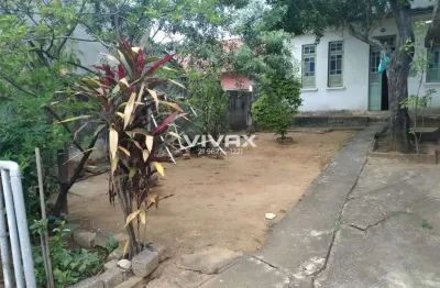 Casa com 2 quartos à venda na rua poconé, encantado, rio de janeiro, 440 m2 por r$ 225.000