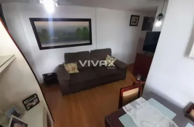 Apartamento com 2 quartos à venda na rua entremontes, praia da bandeira, rio de janeiro, 52 m2 por r$ 230.000