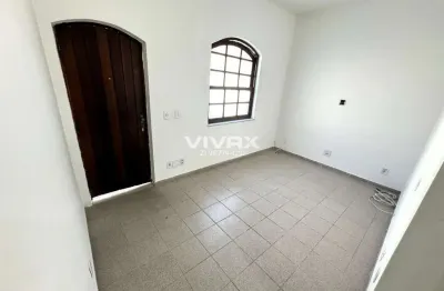 Casa em condomínio fechado com 2 quartos à venda na Rua Adriano, Todos os Santos, Rio de Janeiro, 55 m2 por R$ 280.000