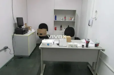 Prédio para alugar na rua grão pará, engenho novo, rio de janeiro, 389 m2 por r$ 1.800