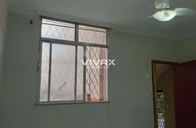 Apartamento com 2 quartos para alugar na rua columbia, quintino bocaiúva, rio de janeiro, 51 m2 por r$ 900