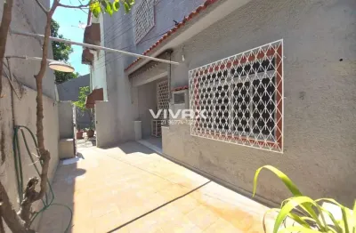 Casa com 4 quartos à venda na rua daniel carneiro, engenho de dentro, rio de janeiro, 146 m2 por r$ 410.000