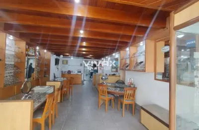 Ponto comercial à venda na Rua Adolfo Bergamini, Engenho de Dentro, Rio de Janeiro, 184 m2 por R$ 1.200.000