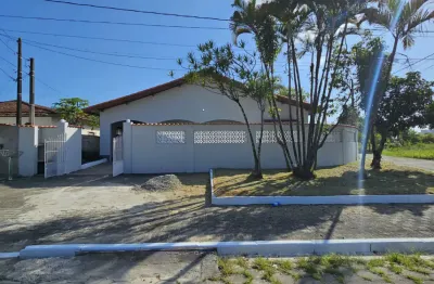 Casa com 3 quartos à venda na R. Geyza Marcok, 30, Balneário Plataforma, Mongaguá
