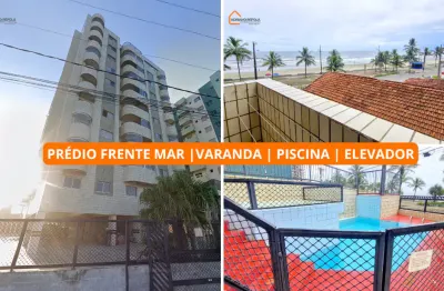 Apartamento com sacada vista mar | piscina | elevador | prédio frente mar