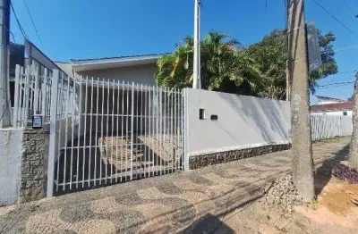 Casa para locação em valinhos, chácaras alpina, 2 dormitórios, 2 banheiros, 2 vagas