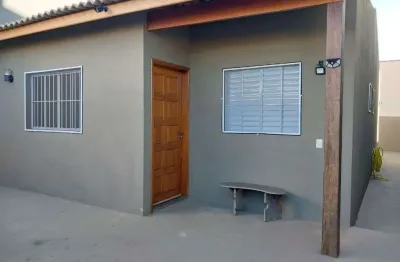 Atenção: você está procurando um novo lar em um bairro tranquilo e seguro? temos a casa perfeita para você!