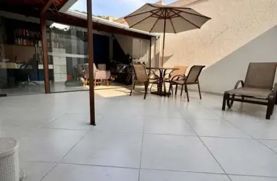 Apartamento Garden para Venda em Juiz de Fora, São Pedro, 2 dormitórios, 1 banheiro, 1 vaga