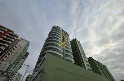 Apartamento com 3 quartos à venda em Meia Praia, Itapema 