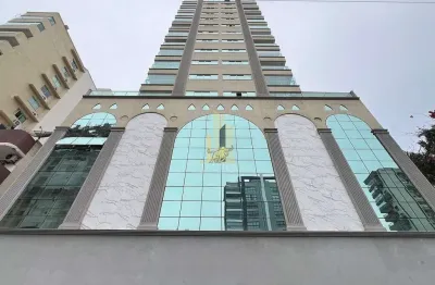 Apartamento com 3 quartos à venda em Meia Praia, Itapema 