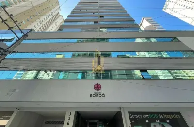 Apartamento com 3 quartos à venda em Meia Praia, Itapema 